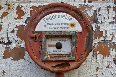 Reiß Ulrich  - Fotofreunde Vegesack und Umgegend  - Feuermelder - Sonder - Annahme