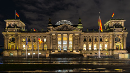 Wegener, Bernd  - Fotografische Gesellschaft zu Lehrte e.V.  - Der Reichstag - Farbe - Annahme