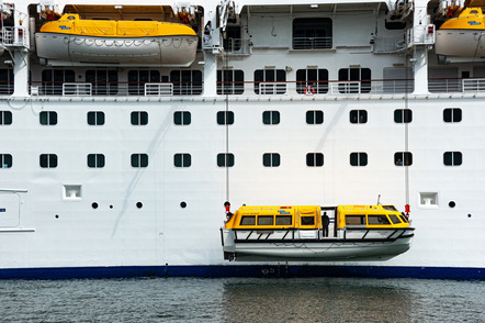 Kelde, Torben  - Fotoclub Kiel  - Zu Wasser bitte - Sonder - Annahme