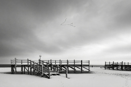 Burgdorff, Christian  - Fotokreis Pinneberg  - Ein Wintertag an der See - SW - Annahme