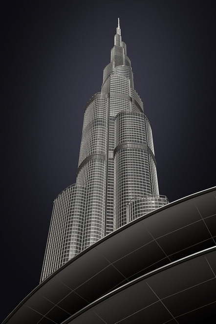 Eßig, Michael  - Direktmitglied  - Burj Khalifa - Farbe - AK3 - Annahme