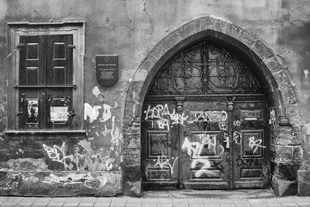 Nies, Dietrich  - Fotoclub Göttingen e.V.  - Erfurt - Altstadt - Annahme